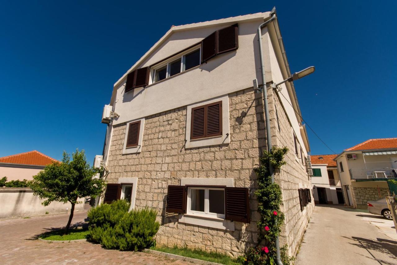 Apartments Vranjic Trogir Exterior foto